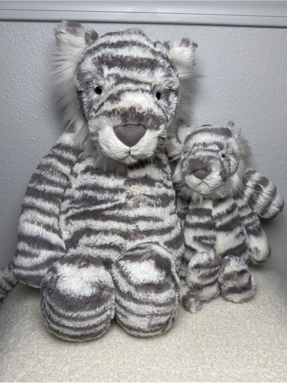 Jellycat Big & Med Bashful Snow Tiger Bundle / BNWT / Retired & VHTF